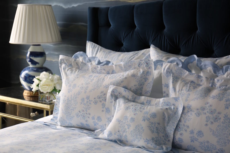 4 Biscuit Dorothy Blue Floral Bedding
